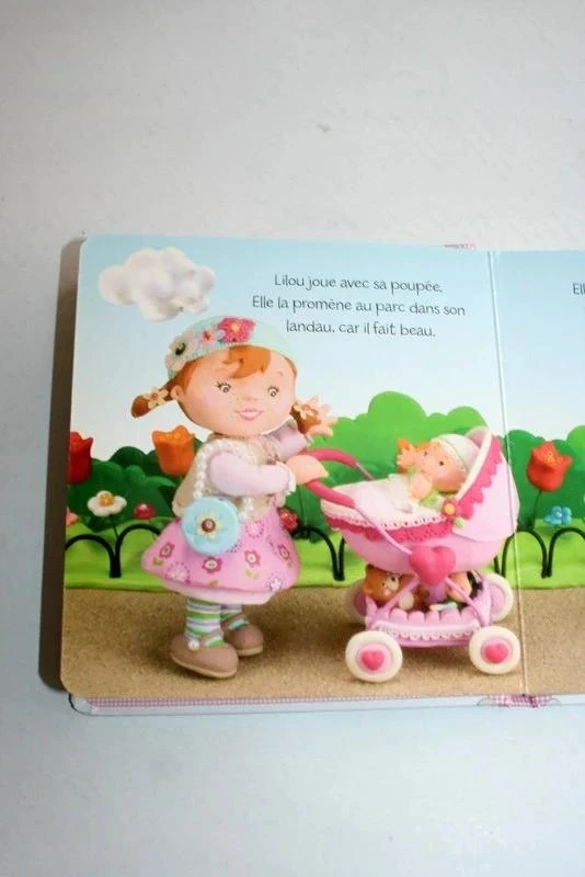 Hardcover book "Lilou Plays with Dolls" by Fleurus – photo 3